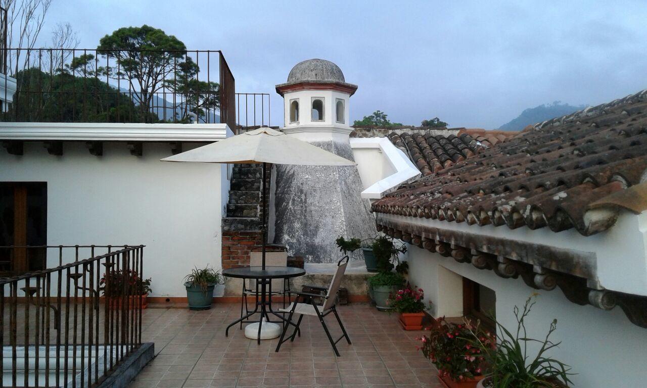 La Casa De La Alameda Antigua Exterior photo